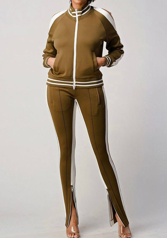 Beige Green Peek a Boo Set