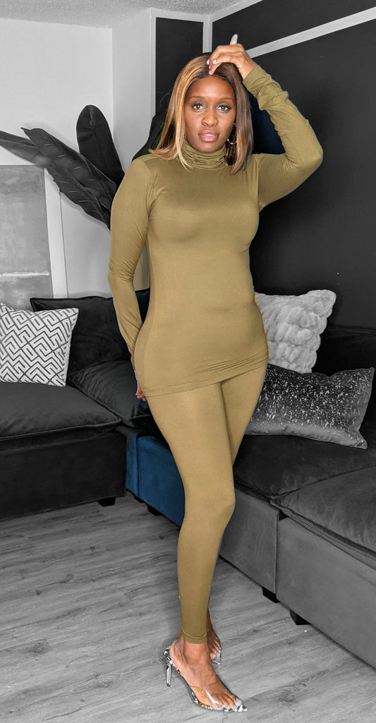 Touch It Ultra Soft Set - Dark Olive